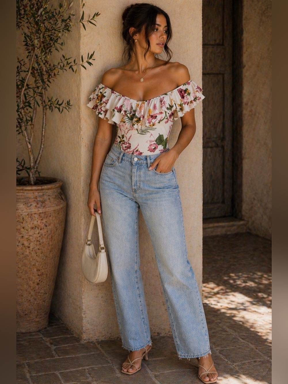 ASTR the Label Floral Ruffle Top Ribbed Stretch Romantic Boho Bodysuit Small - Picture 3 of 13